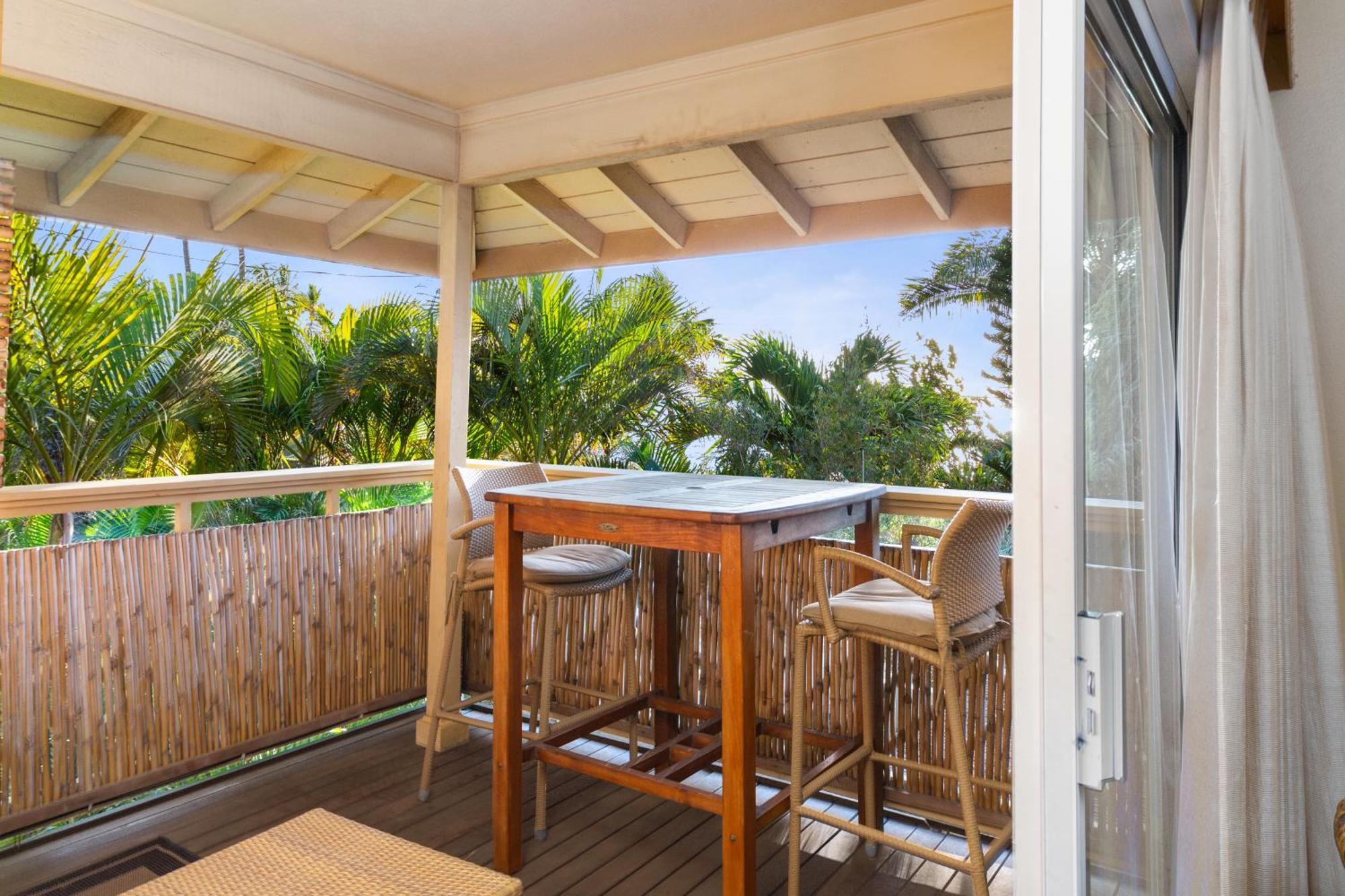 Plumeria Suite, 2-Bedrooms, Sleeps 6, Pool & Bbq, Pre-Renovation Summer Sale Kihei Exteriér fotografie