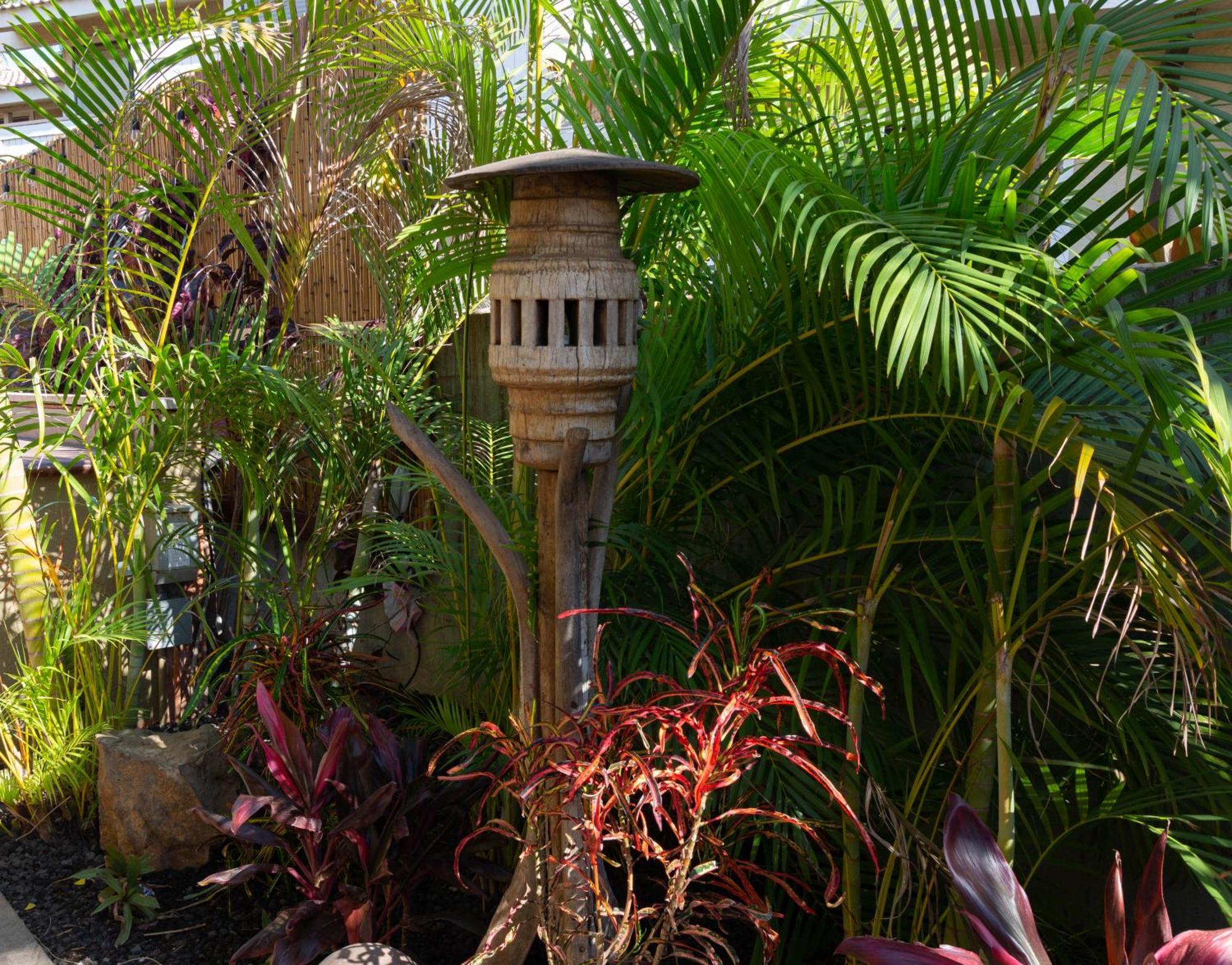 Plumeria Suite, 2-Bedrooms, Sleeps 6, Pool & Bbq, Pre-Renovation Summer Sale Kihei Exteriér fotografie